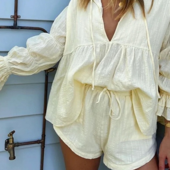 LUNA LANE THE FOX SHORT / LEMON SHORTS - Picture 3 of 6